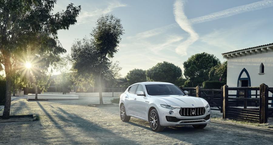  Maserati Levante 2016 года  (WW) (фото 19 из 52)